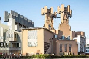 Met-Excel Contact Theatre